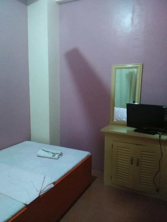 Aranas-Carillo Travellers Inn Kalibo Luaran gambar